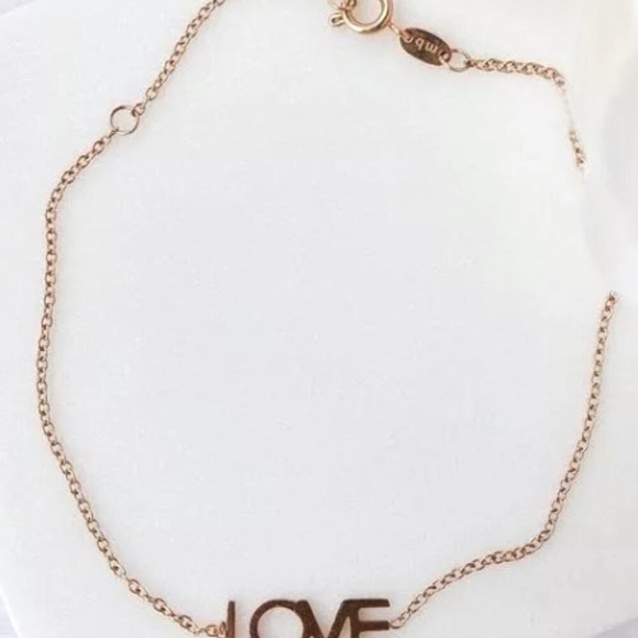 ✨Stunning Rare Maya Brenner Delicate Gold Tone LOVE Bracelet✨ - Picture 16 of 16